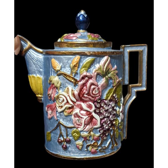 Vintage Cottagecore Collectible Mini Teapot Figure by Rucinni - Picture 4 of 12